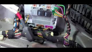 Jaguar FX 2009-2013 Rear Body Control Module Replacement And progdamming Part 1