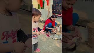 Cute baby #shorts #tendingsong #vairalvideo #love #ytshorts #hafsa&mom #cutebaby