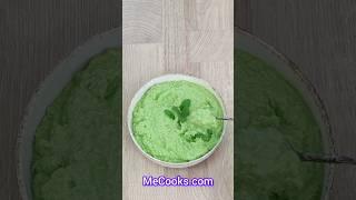 Green pea puree with cream, lemon juice and mint. Simple vegetable side dish. #greenpea #recipe