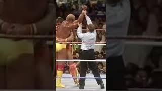 Hulk Hogan vs. Ultimate Warrior • Toronto, Canada #wrestling #shorts #hulkhogan #ultimatewarrior