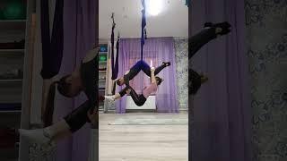 Флай йога. Парный элемент. #shorts #yoga #flyyoga #aeroyoga #aerialyoga #aerialyogaflow