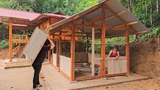 75 Days to build a wooden kitchen, using wooden planks to build partitions and make cabinets