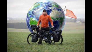 Cycling 35.000 kilometers around the world