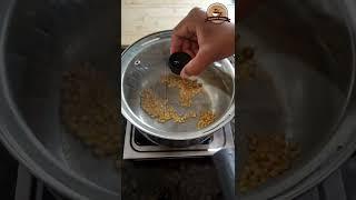 #Homemade Popcorn #Popcorn recipe in cooker #shorts #Popcorn in 1min