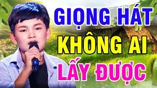 Cậu Bé Có "GIỌNG HÁT KHÔNG AI LẤY ĐƯỢC" Khiến Cả Trường Quay GIÀNH GIẬT Ngay Khi Vừa Cất Giọng Lên