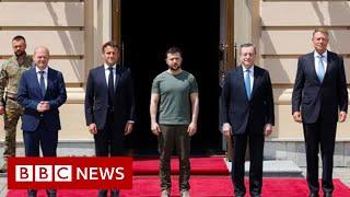 European leaders visit Kyiv in show of solidarity with Ukraine - BBC News