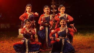 Navarathri Special Dance Cover / Mookambika/Sreepadham