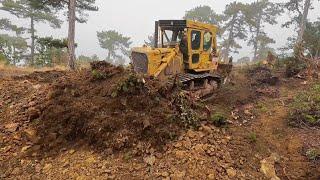 One piece video of CATERPILLAR D7G dozer  #caterpillar #bulldozer #dozer