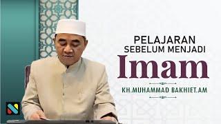 Perlu tahu tentang ini, dalam memutuskan seseorang menjadi Imam sholat