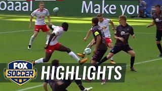 Willi Orban makes it 2-1 for RB Leipzig against SC Freiburg | 2017-18 Bundesliga Highlights