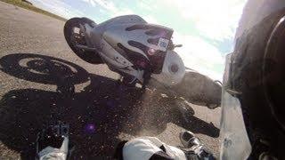 Premier jour de circuit premier crash. Moto Kawasaki Zr-7s Motorcycle chambley en Gopro