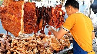 The popular from Cambodia! BBQ pork, braised pork - Roast pork leg & duck