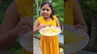 ছুটকির মা কার পায়ের দিকে নজর দিয়েছে #shorts #funnyvideo