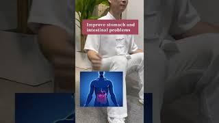 Tapping acupuncture point to improve stomach and intestines function. #massage #tapping #stomach