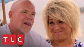 Theresa Caputo conversa com homem que não acredita nela | A Médium | TLC Brasil