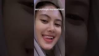 Senyuman yg meresahkan #carijodohjandadesa #artis #livebersamajanda #gemoy