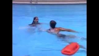 Baywatch S03E04  - Stephanie Holden (Alexandra Paul) drowns Matt Brody (David Charvet)