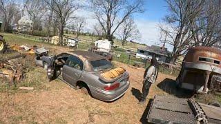 PART 3 FARM CLEAN UP BOTH THESE BUICKS HAD NO KEYS WE HAD TO FIGHT WITH THESE WE BUY JUNK CARS