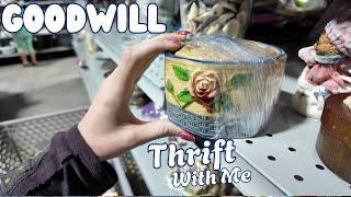 Not THAT Kind of Energy | GOODWILL Thrift With Me | Reselling