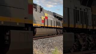 Seaboard System Heritage Unit, CSX Train At Railroad Crossing In Kentucky, JawTooth #Shorts