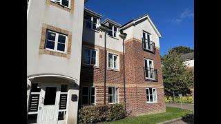 30 Kingswood Close, Camberley   HD 1080p