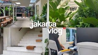 jakarta vlog ️ solo traveling, cafe hopping, journaling, big city aesthetic