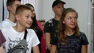 Для школярів області Дніпропетровська служба зайнятості організувала екскурсію на телебачення