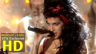 Amy Winehouse & Mark Ronson - Valerie (Live at the BRIT Awards 2008) HD Remaster