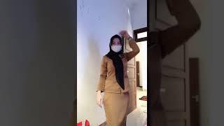 hijab cantik goyang malu-malu