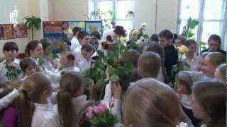 Патриарх посетил храм и гимназию в Троице-Лыково