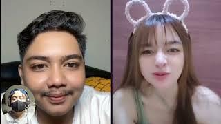 Cewek lucu bikin Febri tertawa