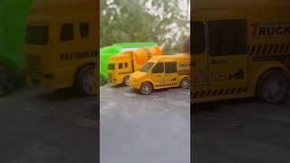 Toy truck off road drive #yo #trending #youtubeshorts #toytruck #shorts #review #top #toycar #kids