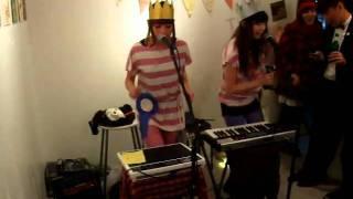 LOVE AND HATES "vinyl days" live at commune