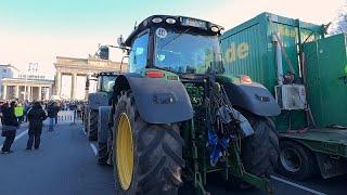 German farmers block major highways with tractors in protest against plans to scrap diesel tax break