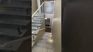 Стеклянные перила на мини стойках